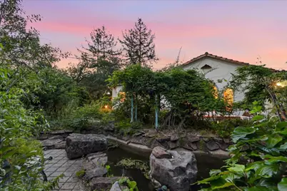 18211 Saratoga Los Gatos Rd, Monte Sereno, CA 95030 - Photo 5
