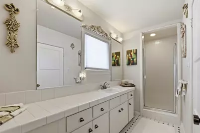 18211 Saratoga Los Gatos Rd, Monte Sereno, CA 95030 - Photo 33