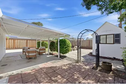 1019 Riverton Dr, San Carlos, CA 94070 - Photo 57