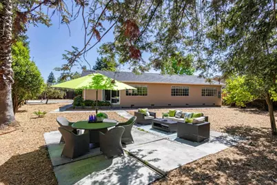 10101 Richwood Dr, Cupertino, CA 95014 - Photo 17