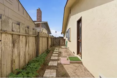 425 Exeter Pl, Marina, CA 93933 - Photo 39