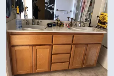 10864 Peerless Ct, Oakland, CA 94603 - Photo 19