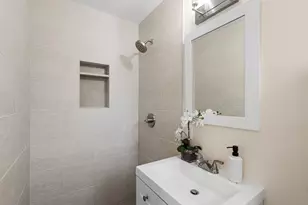 966 Chelan Dr, Sunnyvale, CA 94087 - Photo 17