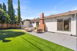 966 Chelan Dr, Sunnyvale, CA 94087 - Photo 23