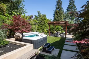 795 Nash Rd, Los Altos, CA 94024 - Photo 35