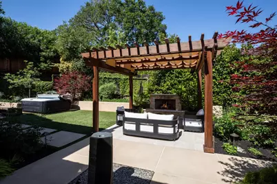 795 Nash Rd, Los Altos, CA 94024 - Photo 33