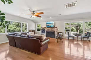 11265 Canyon Dr, San Jose, CA 95127 - Photo 9