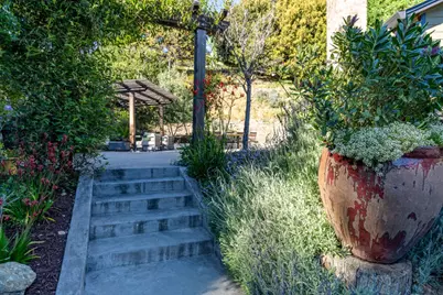 11265 Canyon Dr, San Jose, CA 95127 - Photo 5