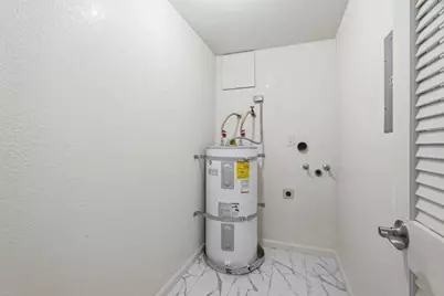 411 Park Ave 105, San Jose, CA 95110 - Photo 25