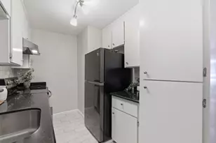 309 Tradewinds Dr 10, San Jose, CA 95123 - Photo 9