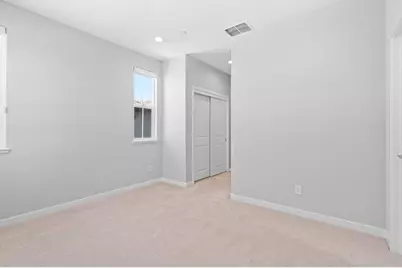 2360 Aerostar Way, Sacramento, CA 95834 - Photo 31