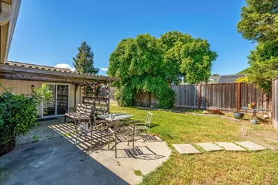 523 Thomas Cir, Suisun City, CA 94585 - Photo 15