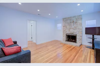 209 McCreery Ave, San Jose, CA 95116 - Photo 31