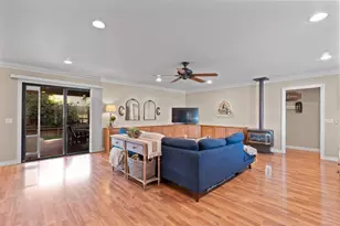 260 Donald Dr, Hollister, CA 95023 - Photo 7