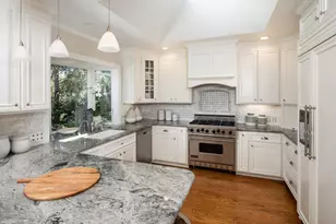 10950 Magdalena Rd, Los Altos Hills, CA 94024 - Photo 7