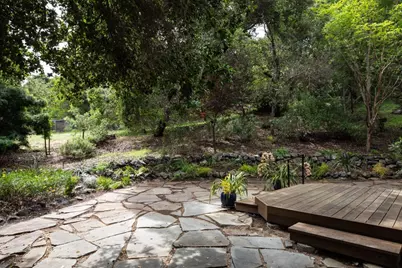 10950 Magdalena Rd, Los Altos Hills, CA 94024 - Photo 5