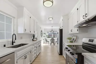 696 Giannini Dr, Santa Clara, CA 95051 - Photo 5