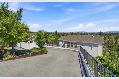 531 Upland Rd, Redwood City, CA 94062 - Photo 1