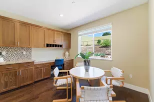 1661 Longmeadow Ct, Gilroy, CA 95020 - Photo 17