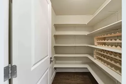 1661 Longmeadow Ct, Gilroy, CA 95020 - Photo 17