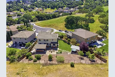 1661 Longmeadow Ct, Gilroy, CA 95020 - Photo 57