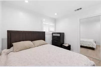 2170 Clarke Ave, East Palo Alto, CA 94303 - Photo 23