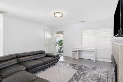 2170 Clarke Ave, East Palo Alto, CA 94303 - Photo 9