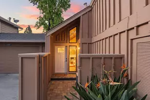 22835 Poplar Grove Square, Cupertino, CA 95014 - Photo 3