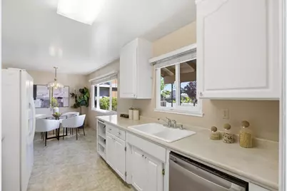 2933 Julio Ave, San Jose, CA 95124 - Photo 9