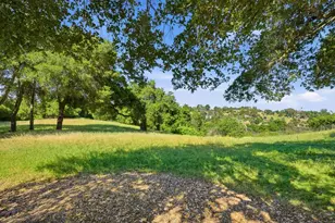 12390 Gigli Ct, Los Altos Hills, CA 94022 - Photo 57