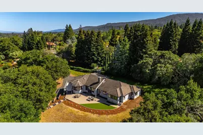 12390 Gigli Ct, Los Altos Hills, CA 94022 - Photo 59