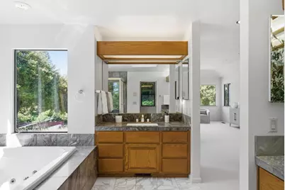 12390 Gigli Ct, Los Altos Hills, CA 94022 - Photo 45