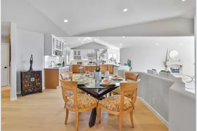 15 Serramar Drive, Oakland, CA 94611 - Photo 11