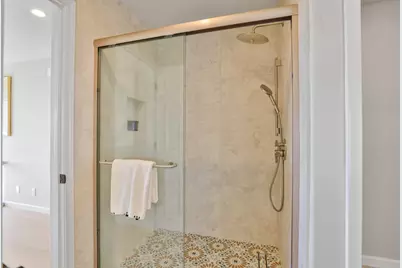 15 Serramar Drive, Oakland, CA 94611 - Photo 25