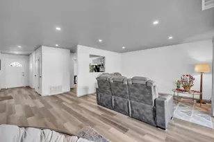 636 Yellowstone, Vacaville, CA 95687 - Photo 7