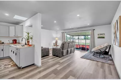 636 Yellowstone, Vacaville, CA 95687 - Photo 17