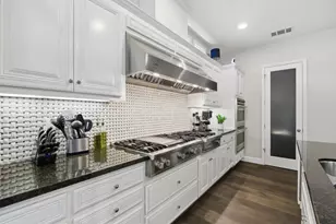 170 Levin Ave, Mountain View, CA 94040 - Photo 11