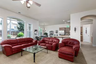 1827 N Joshua Ave, Clovis, CA 93619 - Photo 13