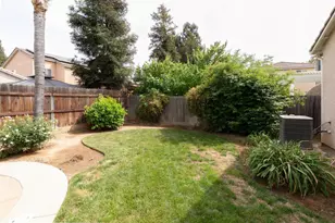 1827 N Joshua Ave, Clovis, CA 93619 - Photo 51