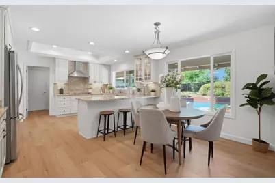 14611 Aloha Ave, Saratoga, CA 95070 - Photo 13