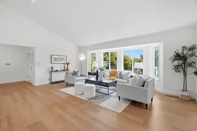 14611 Aloha Ave, Saratoga, CA 95070 - Photo 9