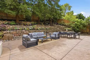 207 Edgehill Dr, San Carlos, CA 94070 - Photo 69