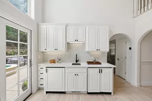 207 Edgehill Dr, San Carlos, CA 94070 - Photo 43