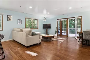 19730 Black Rd, Los Gatos, CA 95033 - Photo 5