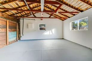 2620 Middlefield Rd, Palo Alto, CA 94306 - Photo 15