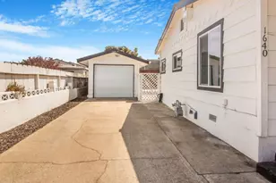 1640 Judson St, Seaside, CA 93955 - Photo 3