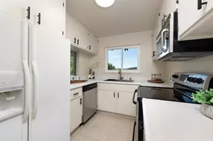 1255 Tuolumne Rd, Millbrae, CA 94030 - Photo 13