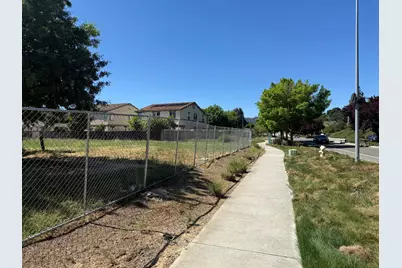 220 W Edmundson Ave, Morgan Hill, CA 95037 - Photo 5