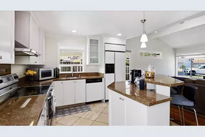 2162 Stratton Pl, San Jose, CA 95131 - Photo 5