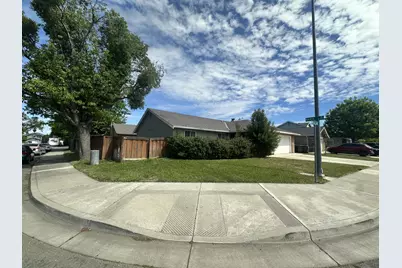 1455 Busca Dr, Tracy, CA 95376 - Photo 3